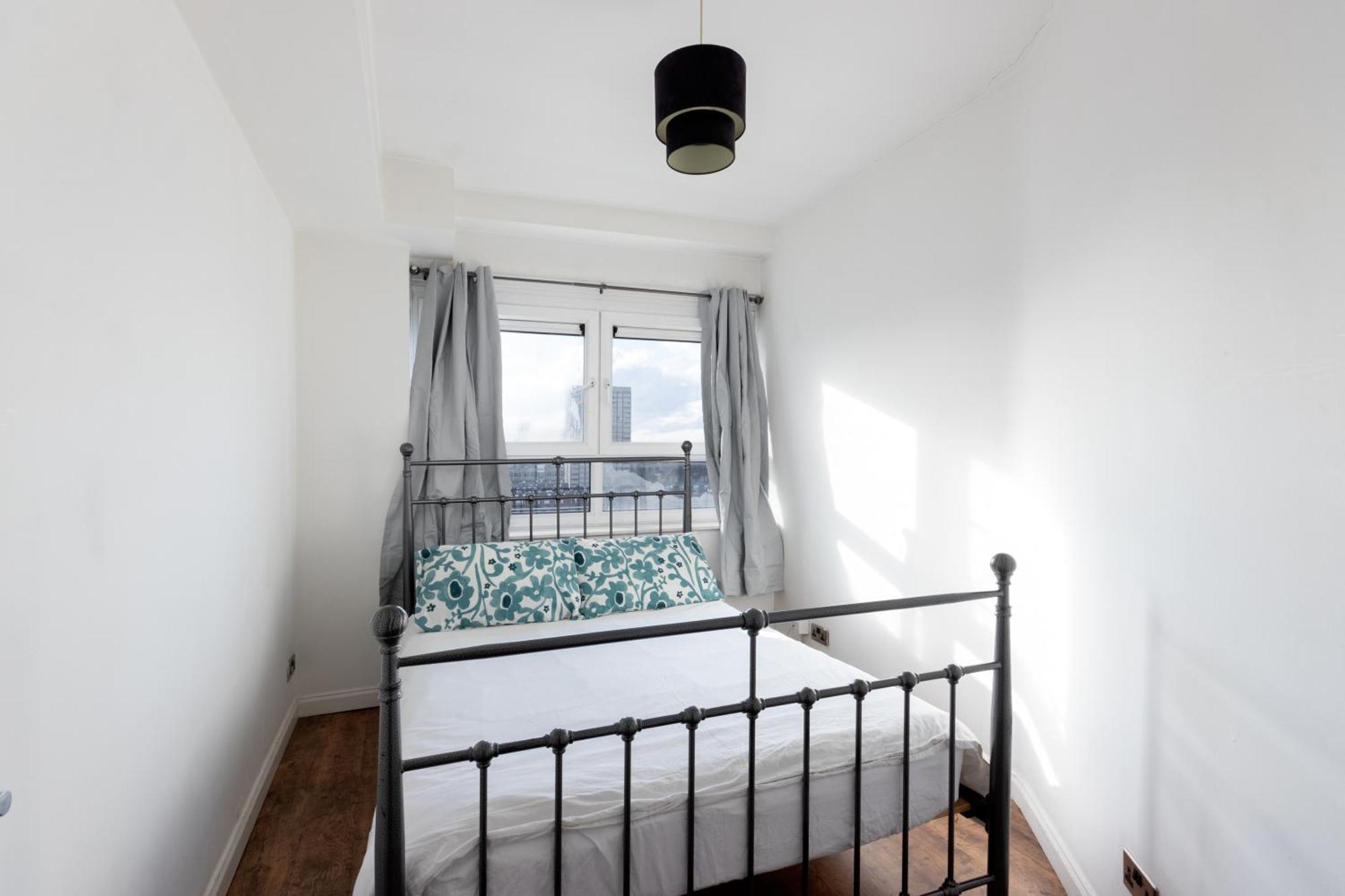 Apartment 2 Bed Bethnal Penthouse *